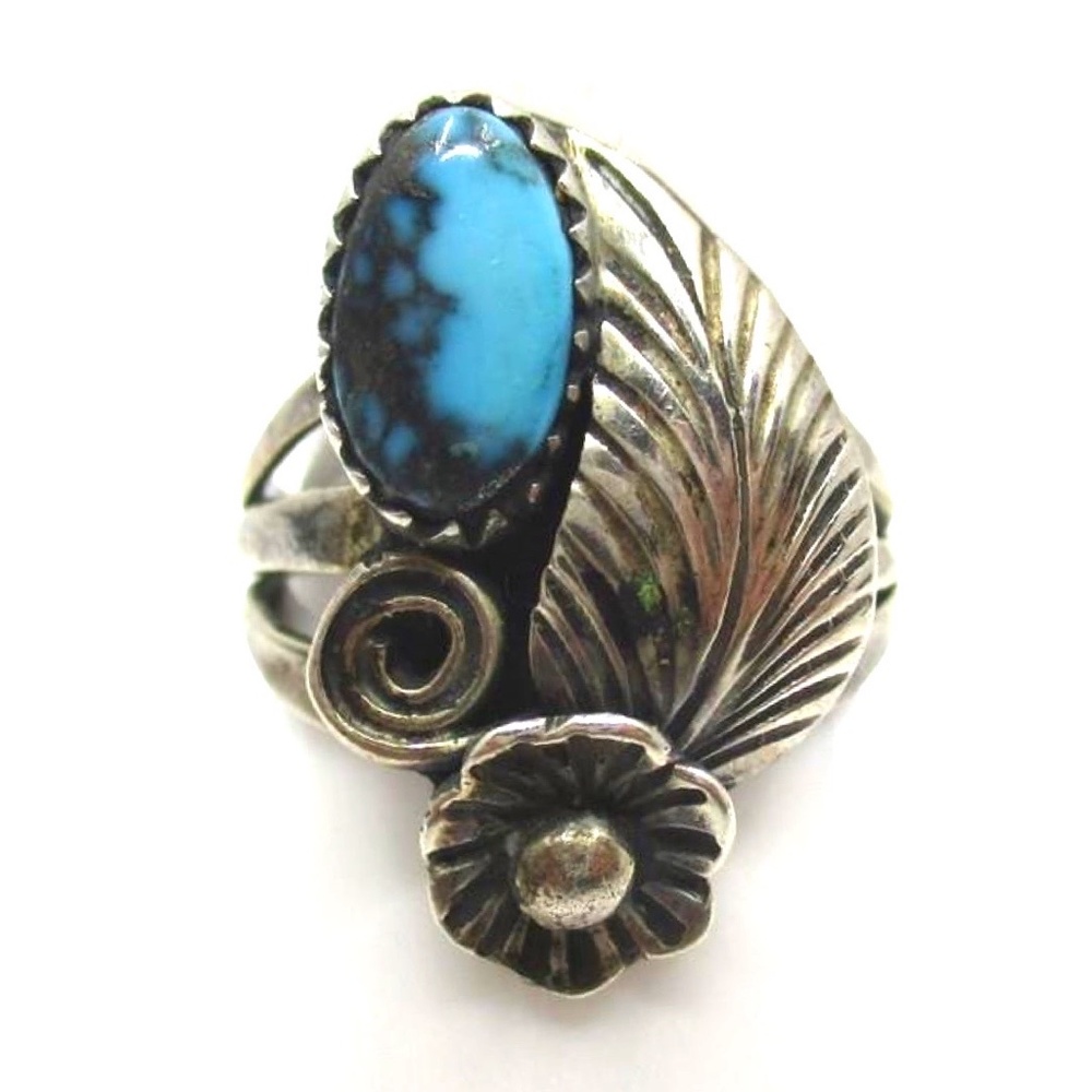 Vintage Sterling Silver Turquoise Ring